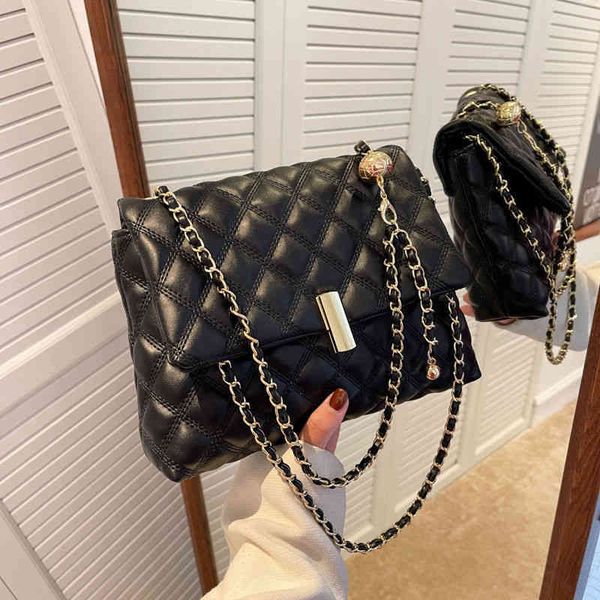high sense small bag female ins minority 2022 new style this year's popular foreign lingge chain messenger
high sense small bag female ins minority 2022 new style this year's popular foreign lingge chain messenger