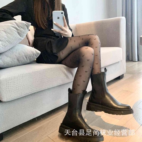 plush bow lolita black silk jacquard stockings through meat stockings pantyhose, Black;white
plush bow lolita black silk jacquard stockings through meat stockings pantyhose, Black;white
