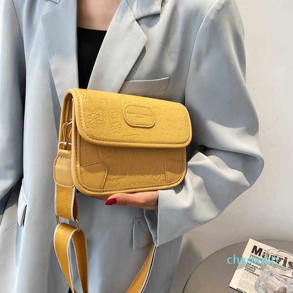 this year's popular 2021 new women's korean version fresh sweet messenger fashion one shoulder small square bag women
this year's popular 2021 new women's korean version fresh sweet messenger fashion one shoulder small square bag women