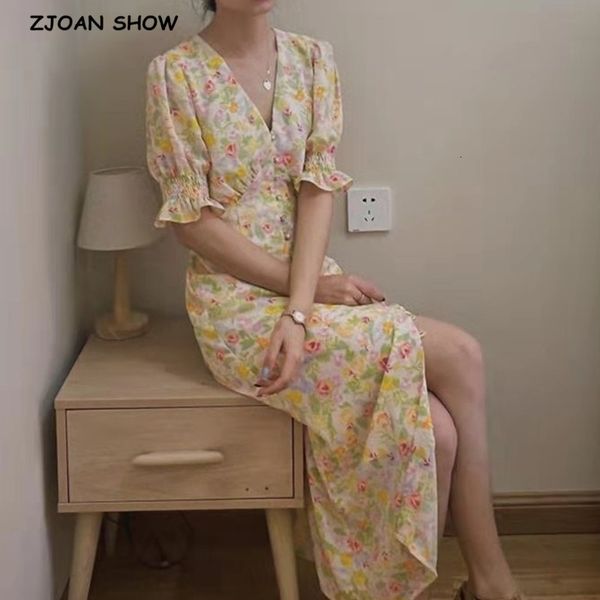 casual dresses 2021 vintage french v neck flower print one piece women dress retro tie bow sashes single-breasted slit hem short s, Black;gray
casual dresses 2021 vintage french v neck flower print one piece women dress retro tie bow sashes single-breasted slit hem short s, Black;gray