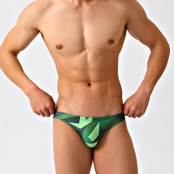 men's swimwear green print tight low waist men 2021 beach shorts gay swim briefs bikini sports surf swimsuits small size
men's swimwear green print tight low waist men 2021 beach shorts gay swim briefs bikini sports surf swimsuits small size