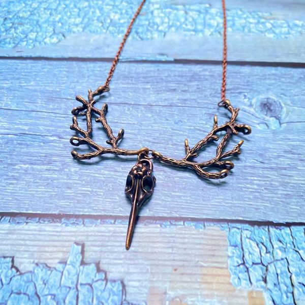 fashion gothic crow raven skull necklace witch jewelry bird copper silver color pendant wiccan pagan branches forest necklaces
fashion gothic crow raven skull necklace witch jewelry bird copper silver color pendant wiccan pagan branches forest necklaces