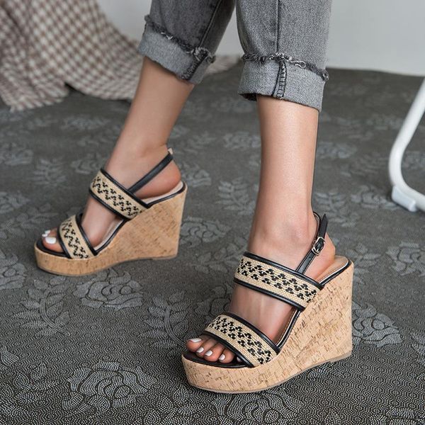 dress shoes 2021 sandals black for women muffins shoe summer heels clogs wedge large size beige flat girls block platform high thi
dress shoes 2021 sandals black for women muffins shoe summer heels clogs wedge large size beige flat girls block platform high thi