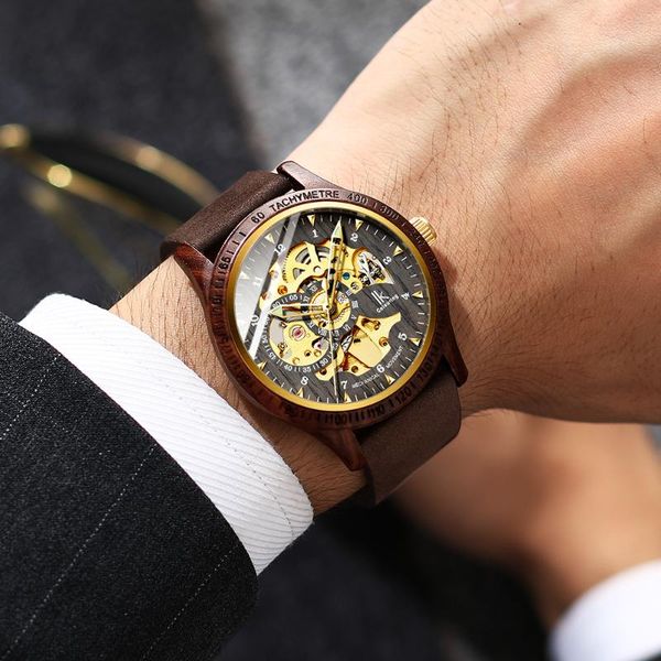 colouring automatic mens watches gold tone skeleton mechanical wood male clock self-wind relogio masculino wristwatches, Slivery;brown
colouring automatic mens watches gold tone skeleton mechanical wood male clock self-wind relogio masculino wristwatches, Slivery;brown