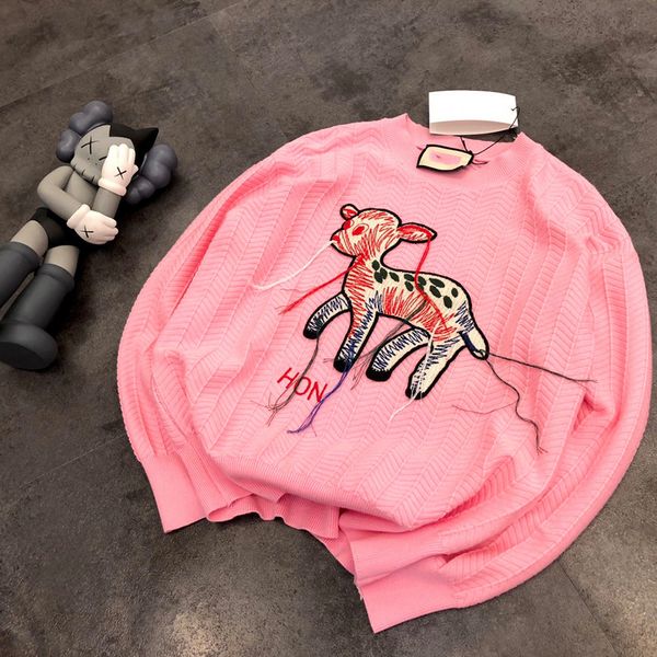 2021 spring new zhang xueying white deer same lamb sweater women's fashion bottomed shirt, White;black
2021 spring new zhang xueying white deer same lamb sweater women's fashion bottomed shirt, White;black