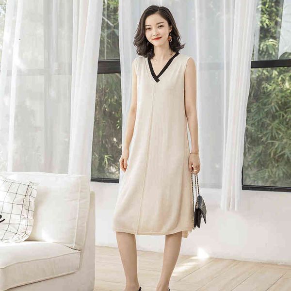 casual dresses spring 2022 knitted v-neck contrast medium length bottomed women's loose large vt skirt, Black;gray
casual dresses spring 2022 knitted v-neck contrast medium length bottomed women's loose large vt skirt, Black;gray