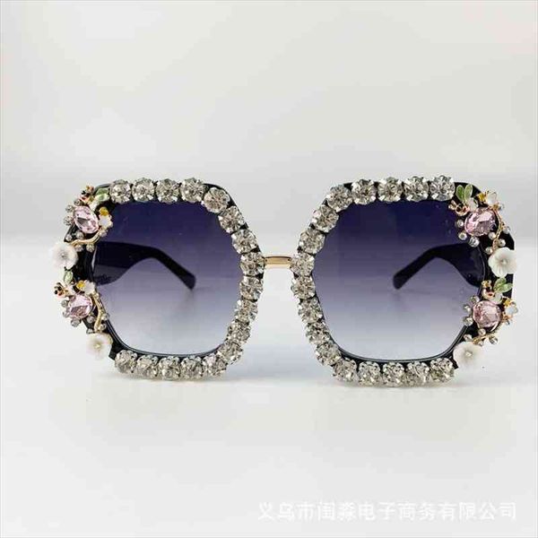 brand design handmade rhinestone square sunglasses fashion glasses women flower with pearl round vintage sunglasses beach party, White;black
brand design handmade rhinestone square sunglasses fashion glasses women flower with pearl round vintage sunglasses beach party, White;black