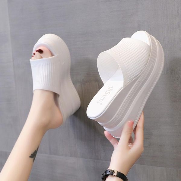 slippers pure color simple thick bottom slope heel non-slip elegant temperament ladies waterproof platform summer fashion., Black
slippers pure color simple thick bottom slope heel non-slip elegant temperament ladies waterproof platform summer fashion., Black