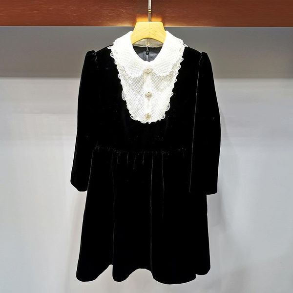 winter 2021 korean lace baby collar splicing velvet dress show thin women's m16z2403 casual dresses, Black;gray
winter 2021 korean lace baby collar splicing velvet dress show thin women's m16z2403 casual dresses, Black;gray