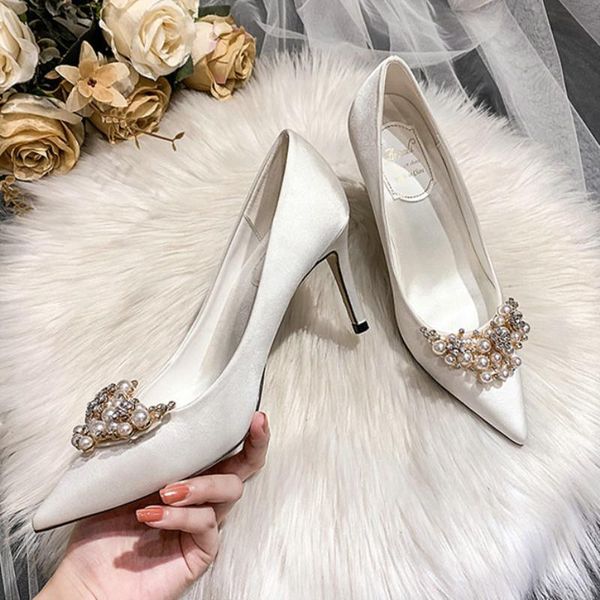 dress shoes white wedding female 2021 pearl buckle bridesmaid large size 42 43 stiletto shallow mouth, Black
dress shoes white wedding female 2021 pearl buckle bridesmaid large size 42 43 stiletto shallow mouth, Black