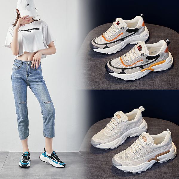 in spring and summer of 2021, the fashion is versatile, showing feet. little daddy shoes women's thick soled korean color blocking, Black;white
in spring and summer of 2021, the fashion is versatile, showing feet. little daddy shoes women's thick soled korean color blocking, Black;white