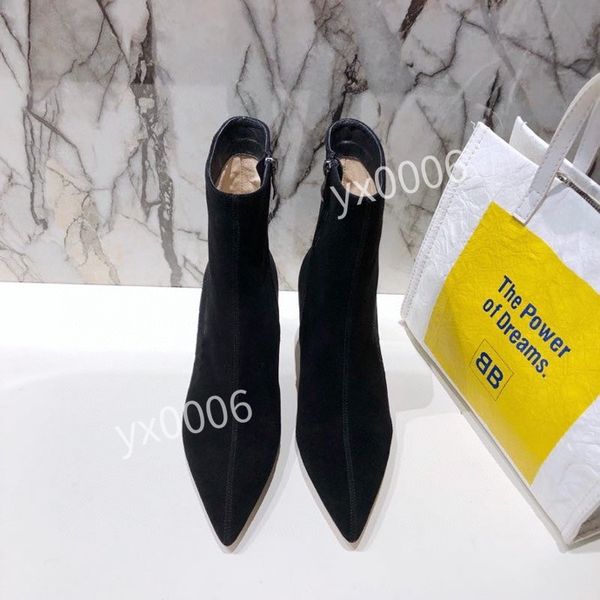 2021 fashion ladies sylvie series ribbon decorated leathers martin boot women embroidered leather band ankle boots r luxury hltn03, Black
2021 fashion ladies sylvie series ribbon decorated leathers martin boot women embroidered leather band ankle boots r luxury hltn03, Black