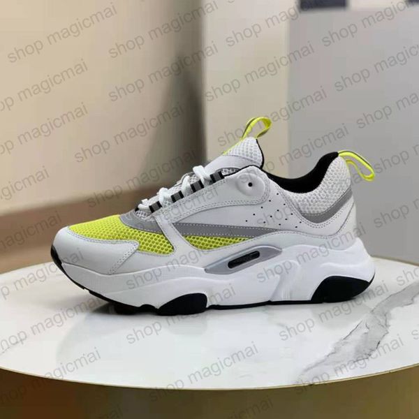 desinger men running shoes sports mesh breathable athletic soft thick sole sneakers with box boys teens school wearing fluorescence green
desinger men running shoes sports mesh breathable athletic soft thick sole sneakers with box boys teens school wearing fluorescence green