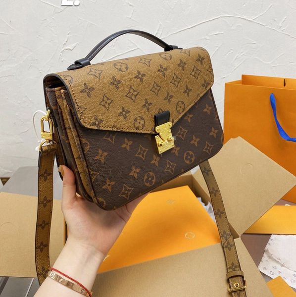 2021 fashion classic luxury brand leather bag women handbag women's tote bags backpack handbags ladies wallet -l0042, Red;black
2021 fashion classic luxury brand leather bag women handbag women's tote bags backpack handbags ladies wallet -l0042, Red;black