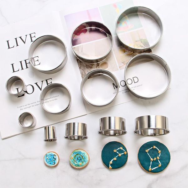 cake tools 12pcs/lot stainless steel mousse ring round circle cookie dessert making molds diy pastry fondant baking tool
cake tools 12pcs/lot stainless steel mousse ring round circle cookie dessert making molds diy pastry fondant baking tool