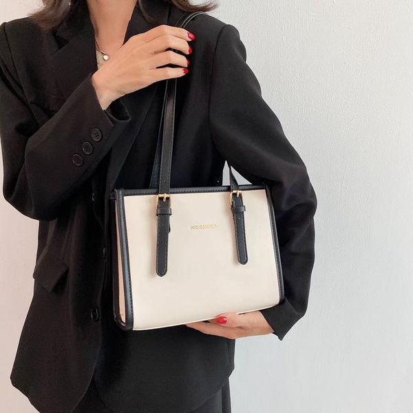 summer niche trendy wild female 2021 new small square fashion ins bag portable design messenger hmrjh
summer niche trendy wild female 2021 new small square fashion ins bag portable design messenger hmrjh