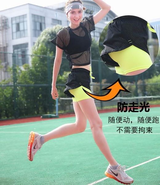 marathon running yoga pants double shorts women's quick-drying sports anti-empty fitness, Black;blue
marathon running yoga pants double shorts women's quick-drying sports anti-empty fitness, Black;blue