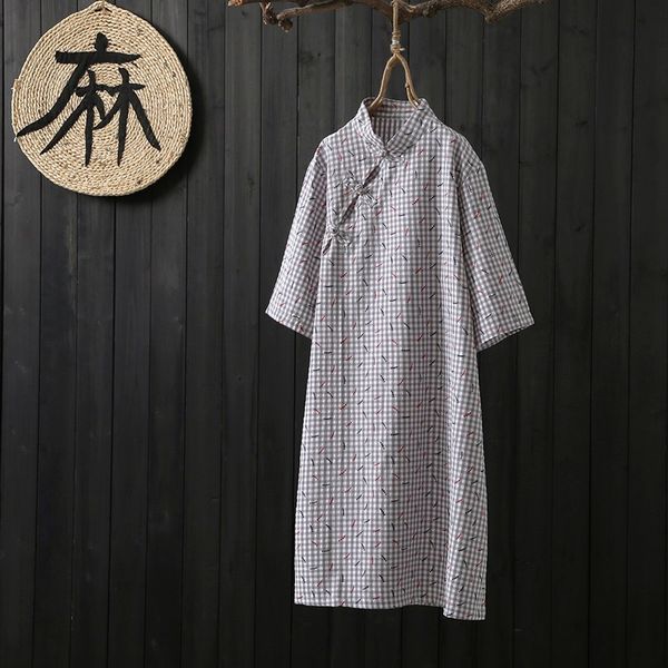 women plaid chinese style dresses stand collor vintage fall women clothes 2021 new a-line cheongsam female button dress 12500, Red
women plaid chinese style dresses stand collor vintage fall women clothes 2021 new a-line cheongsam female button dress 12500, Red
