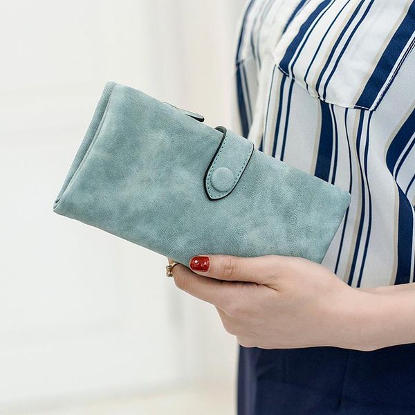 wallets multi-function wallet female long model is simple and large, holding multi-card position in her hand., Red;black
wallets multi-function wallet female long model is simple and large, holding multi-card position in her hand., Red;black