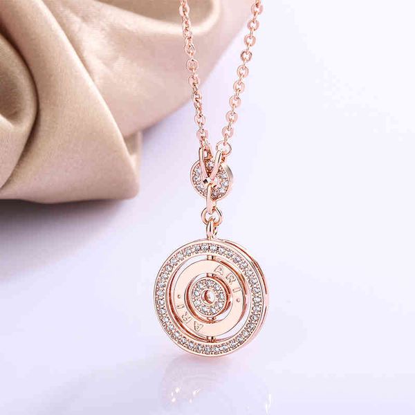 the new baojia's fortune round women's diamond pendant short clavicle chain net red fashion necklace, Silver
the new baojia's fortune round women's diamond pendant short clavicle chain net red fashion necklace, Silver
