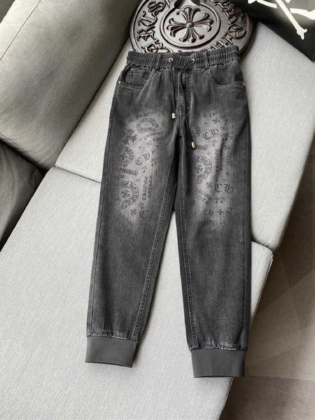 2021 spring summer tide brand new sanskrit horseshoe print straight tube crosin men's casual jeansonzx, Blue
2021 spring summer tide brand new sanskrit horseshoe print straight tube crosin men's casual jeansonzx, Blue