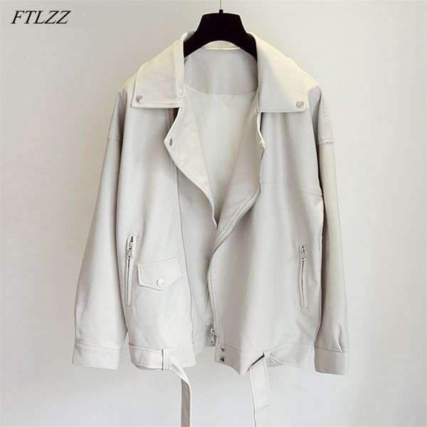 autumn women faux soft leather pu jacket with belt casual loose female turn down collar moto biker zipper black coat 210430
autumn women faux soft leather pu jacket with belt casual loose female turn down collar moto biker zipper black coat 210430