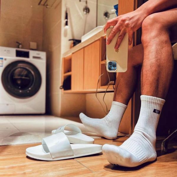 men's socks fashion white color vers bottom letter sock gay men sports long tube streetwear comfortable, Black
men's socks fashion white color vers bottom letter sock gay men sports long tube streetwear comfortable, Black