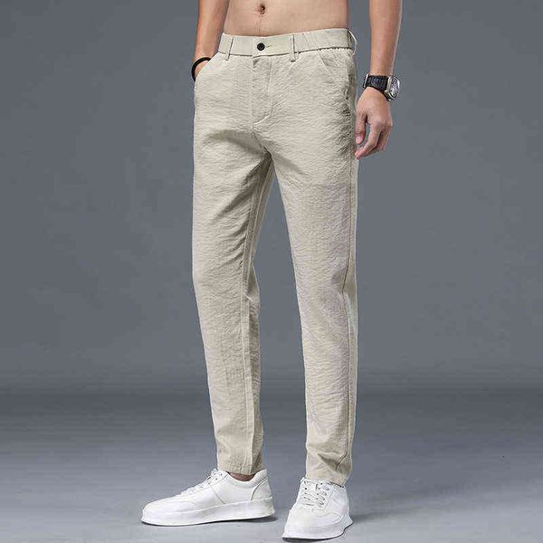 jeans 2021 casual men's korean slim ice silk pants fashion summer thin breathable style, Blue
jeans 2021 casual men's korean slim ice silk pants fashion summer thin breathable style, Blue