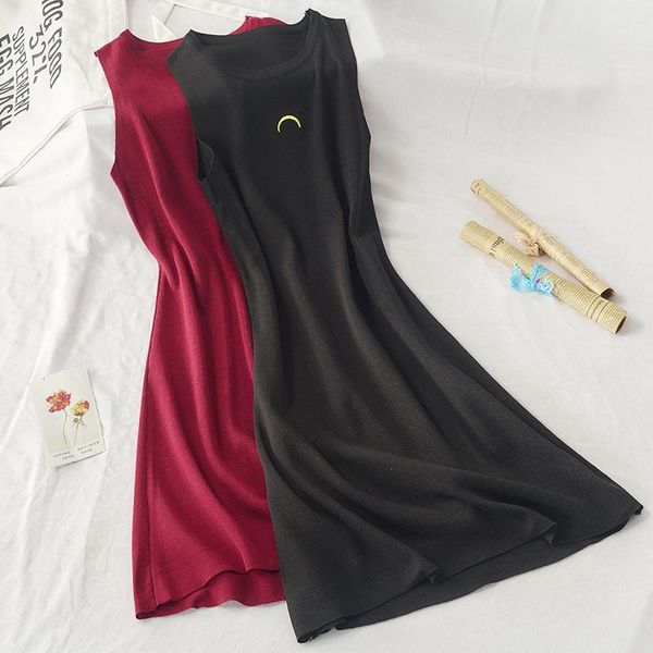 casual dresses embroidery vest dress elegant women 2021 summer fashion sleeveless tanks slim bodycon a-line party, Black;gray
casual dresses embroidery vest dress elegant women 2021 summer fashion sleeveless tanks slim bodycon a-line party, Black;gray