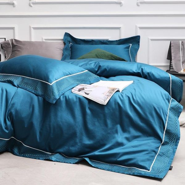 bedding sets home--european-style solid egyptian cotton satin embroidered four-piece quilt plain set wholesale
bedding sets home--european-style solid egyptian cotton satin embroidered four-piece quilt plain set wholesale