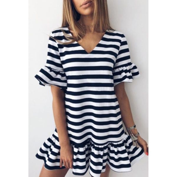 casual dresses short-sleeve summer women dress belt ruffles hem vestido v neck beach boho striped elegant party red vestidos, Black;gray
casual dresses short-sleeve summer women dress belt ruffles hem vestido v neck beach boho striped elegant party red vestidos, Black;gray