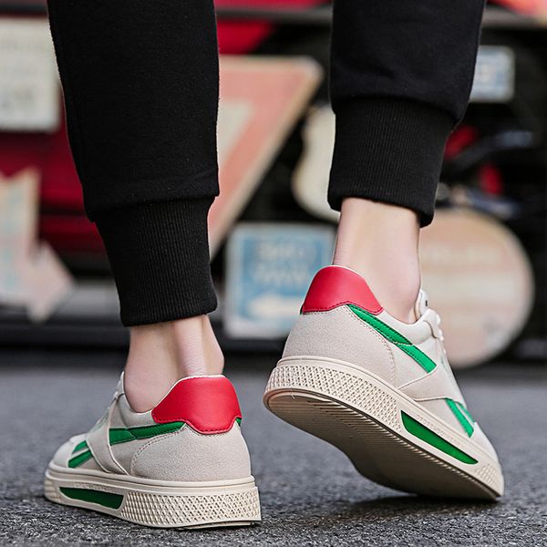 2021 women mens trainers sports running shoes casual flat sole sneakers men's runners canvas cloth cross-border summer black red white, White;red
2021 women mens trainers sports running shoes casual flat sole sneakers men's runners canvas cloth cross-border summer black red white, White;red