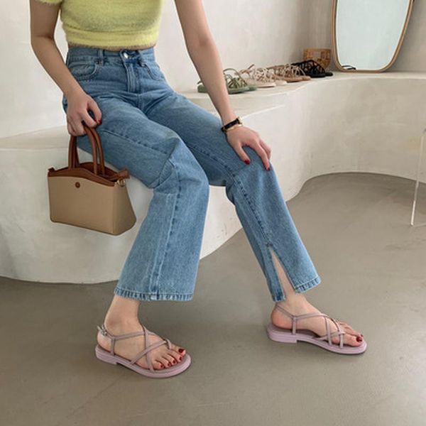 sandals 2021 woman leather suit female beige summer heels clear shoes soft cross low-heeled flat black gladiator fashion
sandals 2021 woman leather suit female beige summer heels clear shoes soft cross low-heeled flat black gladiator fashion
