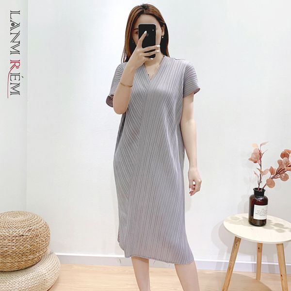 summer dresses folded v-neck short sleeve famale loose simple pleated dress ladies elegant fashion yj598 210507, Black;gray
summer dresses folded v-neck short sleeve famale loose simple pleated dress ladies elegant fashion yj598 210507, Black;gray