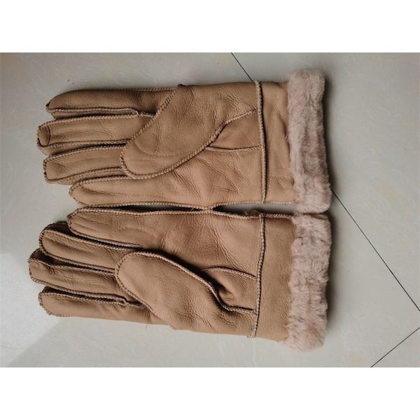 women's sheepskin gloves fur one fashion outdoor activity warm, soft and comfortable, Black
women's sheepskin gloves fur one fashion outdoor activity warm, soft and comfortable, Black