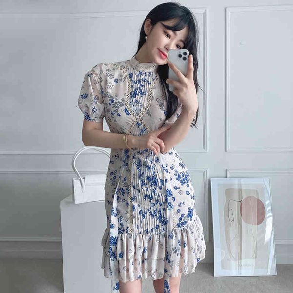 women's t-shirt elegant temperament collar pressure broken plait beautiful design with showing thin waist frilly dress short sleeves 9i, White
women's t-shirt elegant temperament collar pressure broken plait beautiful design with showing thin waist frilly dress short sleeves 9i, White