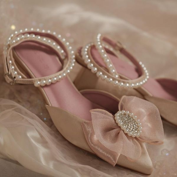 sandals pointed pearl rhinestone bowknot low heel thick single shoes summer silk bridal wedding banquet dress women, Black
sandals pointed pearl rhinestone bowknot low heel thick single shoes summer silk bridal wedding banquet dress women, Black