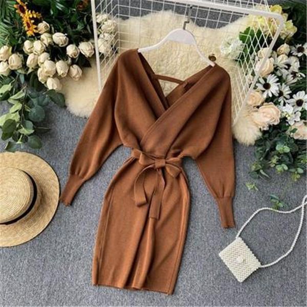 casual dresses autumn winter women knitted sweater dress 2021 korean long batwing sleeve v neck elegant ladies bandage pz2375, Black;gray
casual dresses autumn winter women knitted sweater dress 2021 korean long batwing sleeve v neck elegant ladies bandage pz2375, Black;gray