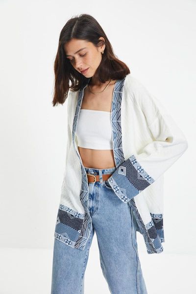women's knits & tees trendyol oversize jacquard knitwear cardigan twoaw22hi0566, White
women's knits & tees trendyol oversize jacquard knitwear cardigan twoaw22hi0566, White