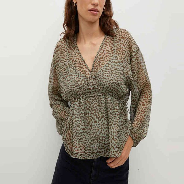 blouses leopard print vintage blouse women v neck long sleeve fitted waist casual female chic lined elegant blouses, White
blouses leopard print vintage blouse women v neck long sleeve fitted waist casual female chic lined elegant blouses, White