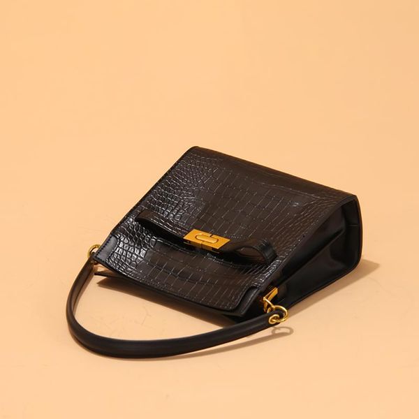 evening bags designer crocodile print women handbag 2021 platinum crossbody bag with small shoulder
evening bags designer crocodile print women handbag 2021 platinum crossbody bag with small shoulder