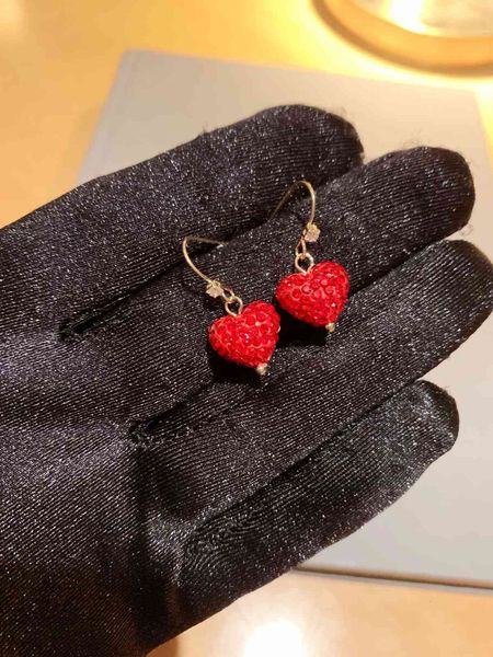 dijia d family caibao red love earrings with s925 sier, Golden
dijia d family caibao red love earrings with s925 sier, Golden