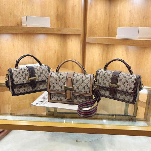 2022 factory wholesale high sense small square bag women's french minority fashion versatile one shoulder messenger handbag 04eh
2022 factory wholesale high sense small square bag women's french minority fashion versatile one shoulder messenger handbag 04eh