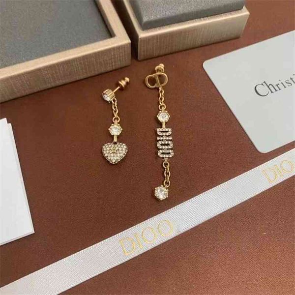 special offer 75% off outlet online new letter with long asymmetric earrings in spring and summer 2021 uzpe, Golden;silver
special offer 75% off outlet online new letter with long asymmetric earrings in spring and summer 2021 uzpe, Golden;silver