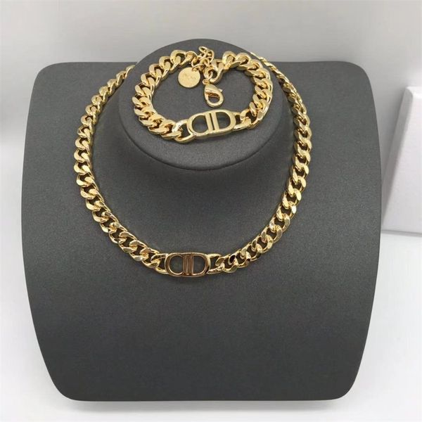 necklaces necklace women's new red alphabet bracelets earrings, Golden
necklaces necklace women's new red alphabet bracelets earrings, Golden