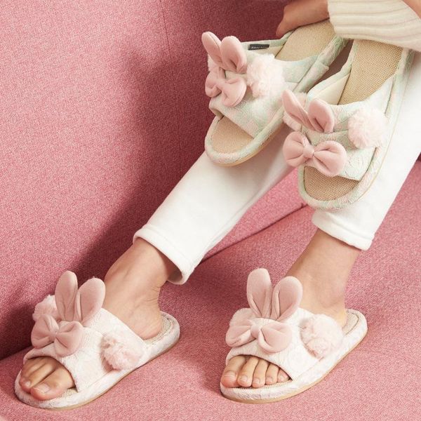 slippers winter home women warm cotton bow couple shoes house indoor bedroom non-slip cute cartoon ears flat girls casual1, Black
slippers winter home women warm cotton bow couple shoes house indoor bedroom non-slip cute cartoon ears flat girls casual1, Black