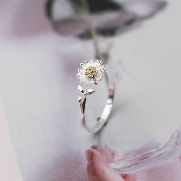 PoG korean version of korean chrysanthemum art band s personality jewelry ringopen ring small fresh flowers handmade silver jewelry
PoG korean version of korean chrysanthemum art band s personality jewelry ringopen ring small fresh flowers handmade silver jewelry