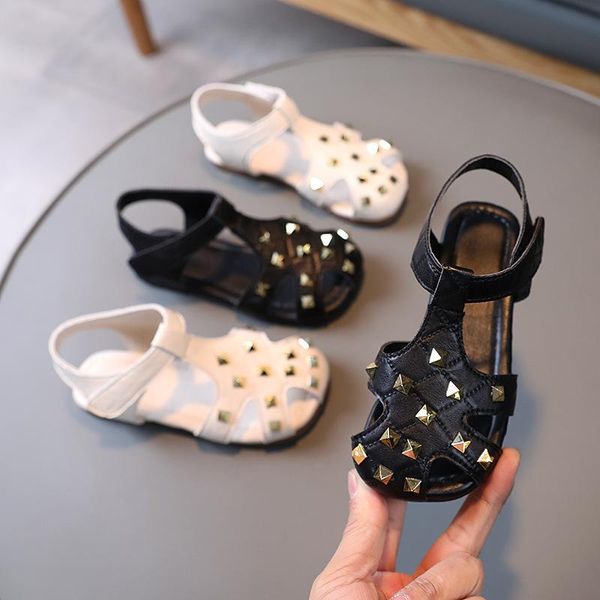 sandals girls 2021 summer fashion princess roman rivets shoes children walking kickproof size 21-30, Black;red
sandals girls 2021 summer fashion princess roman rivets shoes children walking kickproof size 21-30, Black;red