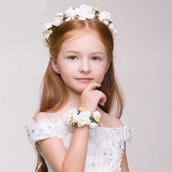 hair accessories children girls adjustable white floral wreath headband hand flowers set ribbon bud for wedding show party garland romatic c, Slivery;white
hair accessories children girls adjustable white floral wreath headband hand flowers set ribbon bud for wedding show party garland romatic c, Slivery;white