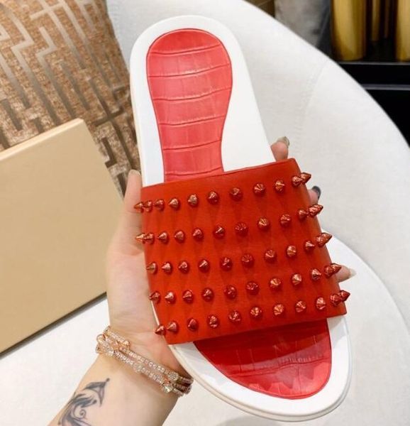2022 red bottom slippers studded spikes flip flops men women sandals summer beach platform slipper designer casual shoes, Black
2022 red bottom slippers studded spikes flip flops men women sandals summer beach platform slipper designer casual shoes, Black